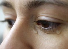 Are Women More Prone to Cheating than Men?